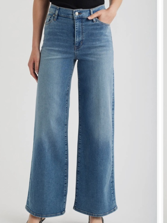 No Boundaries Denim - No Boundries Women's High-Rise Wide-Leg Jeans - Light Blue